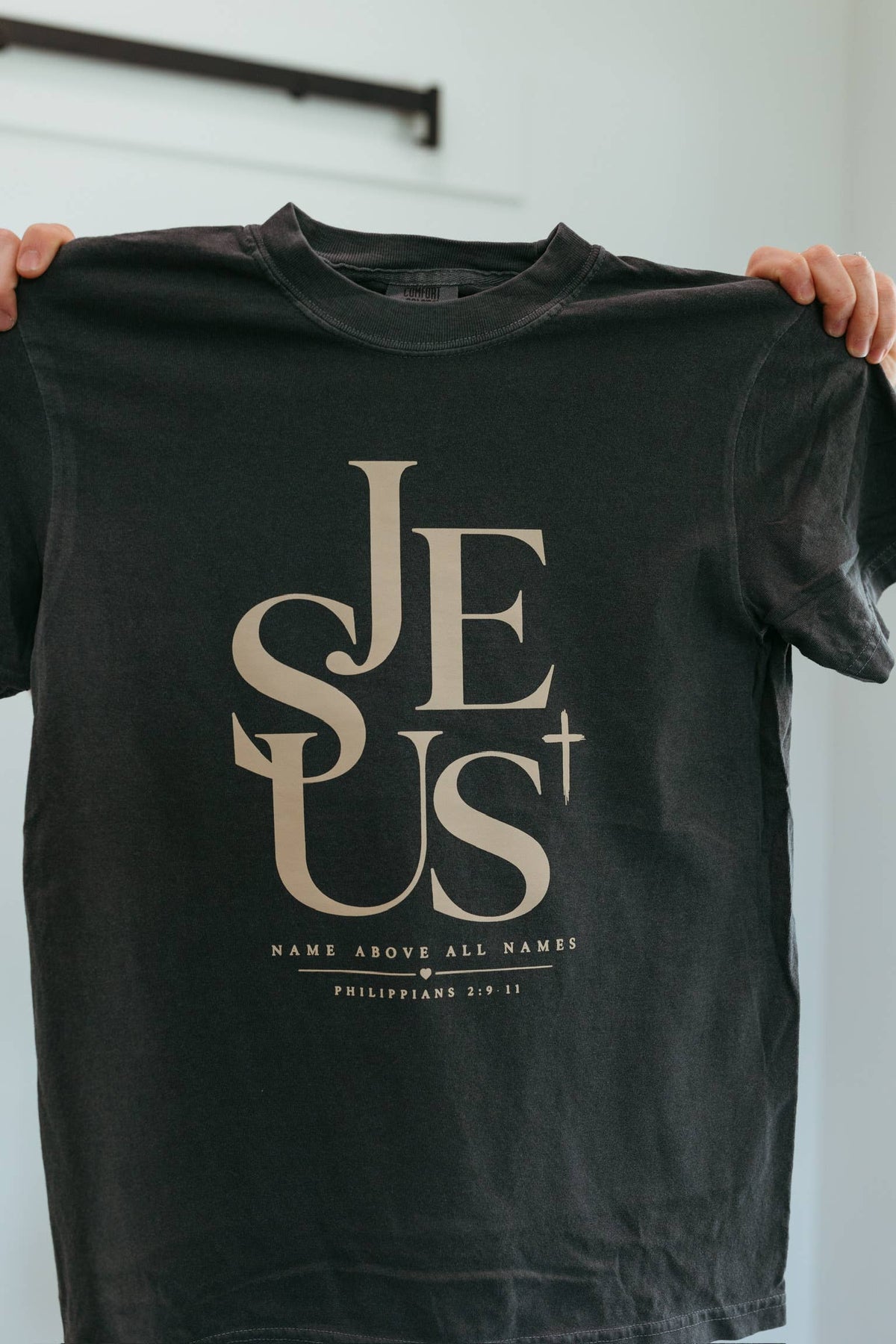 Jesus Above All Kings Christian Graphic Tee - Christmas