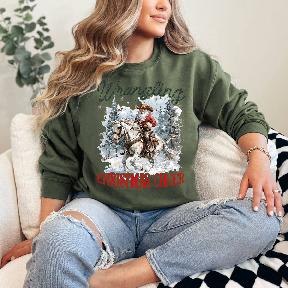 Wrangling Christmas Graphic Sweatshirt - Western Christmas