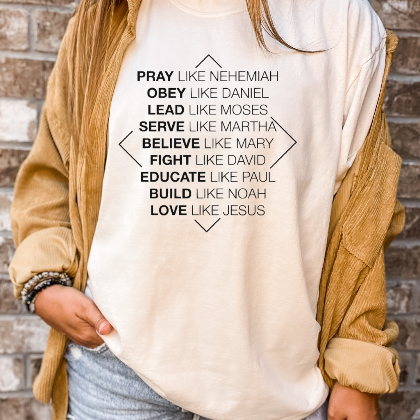 Love Like Jesus Tee - Ivory