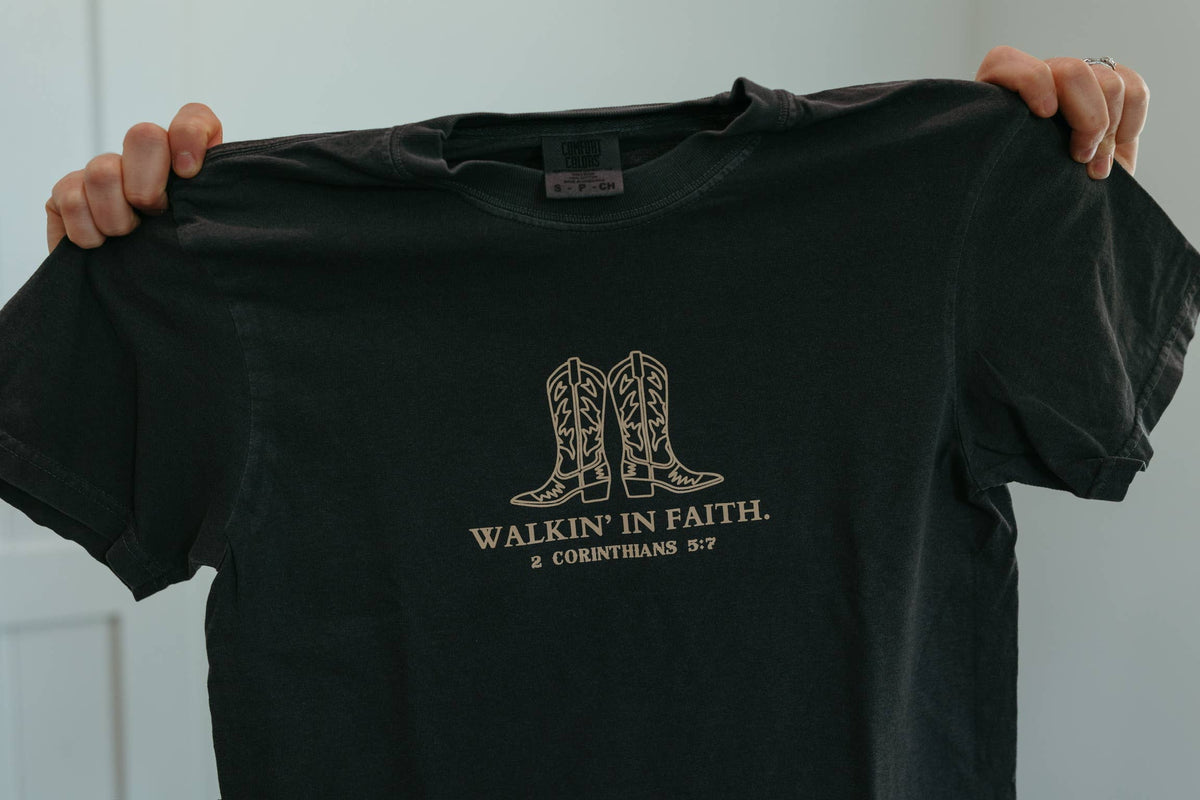 Walk in Faith Christian Western Fall Floral Graphic Tee