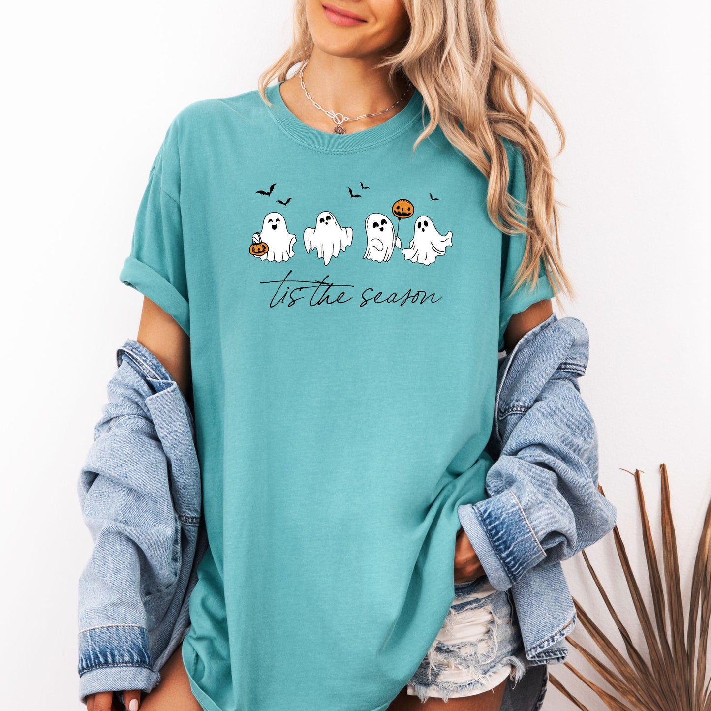 Tis The Season Tee (Multiple Colors)