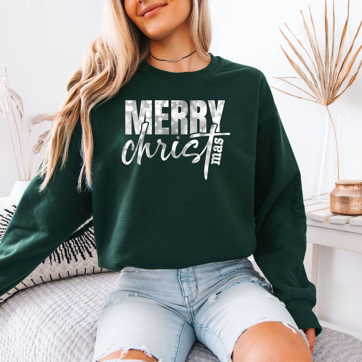 Merry CHRISTmas Snowy Holiday Christmas Graphic Sweatshirt