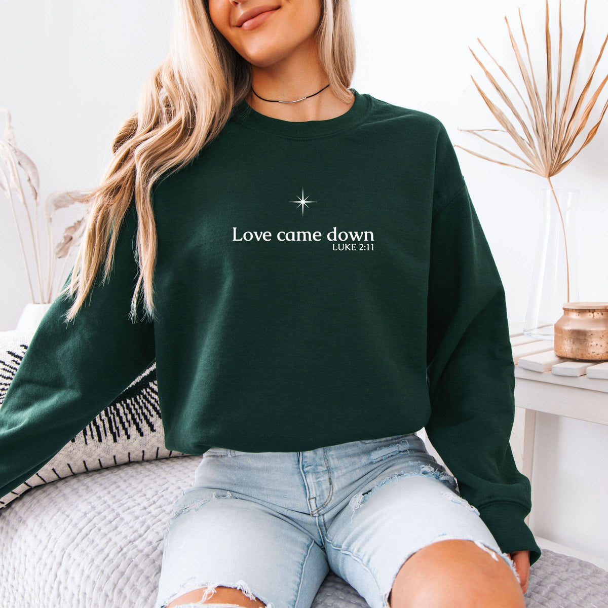 Love Came Down Christmas Graphic Sweatshirt - Graphic Tee